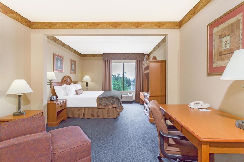 Holiday Inn Express Quantico - Stafford By Ihg Exterior photo